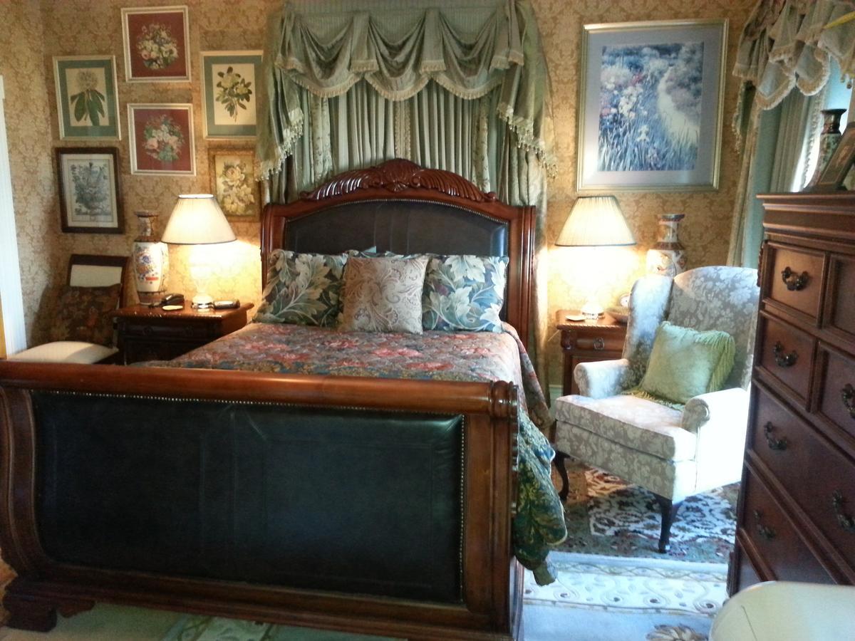 The Breakers Bed And Breakfast Digby Exterior photo